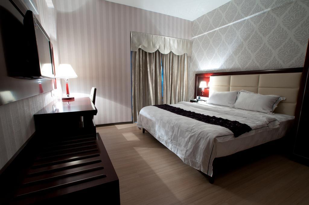 Pariss Hotel Johor Bahru Pokoj fotografie