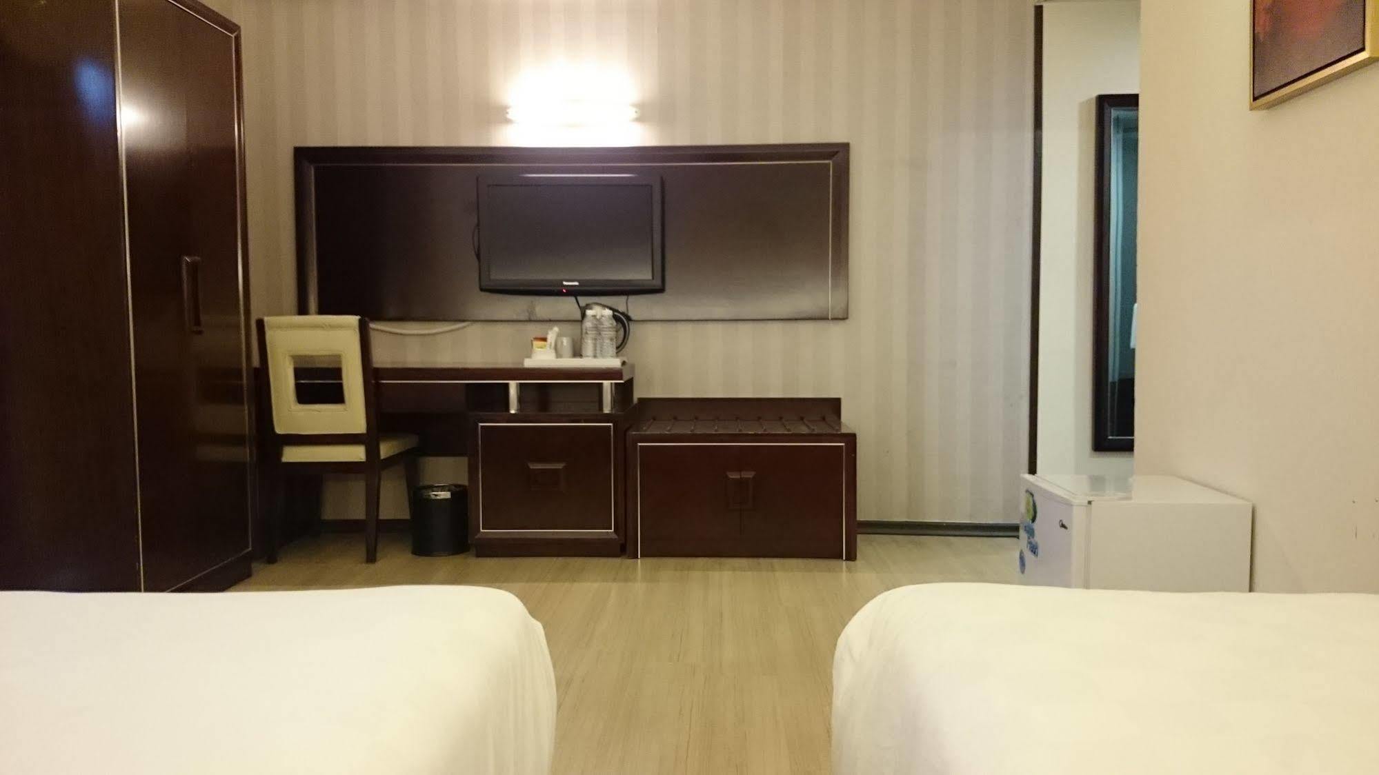 Pariss Hotel Johor Bahru Exteriér fotografie