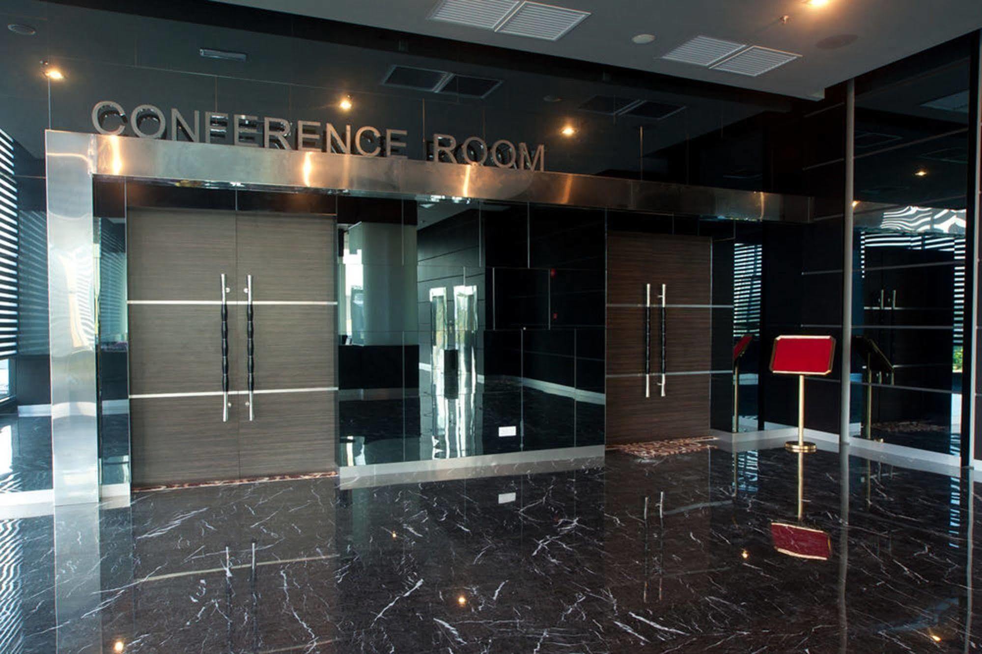 Pariss Hotel Johor Bahru Exteriér fotografie